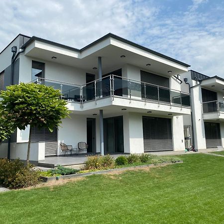 Modern Living In Budapesta Exterior foto